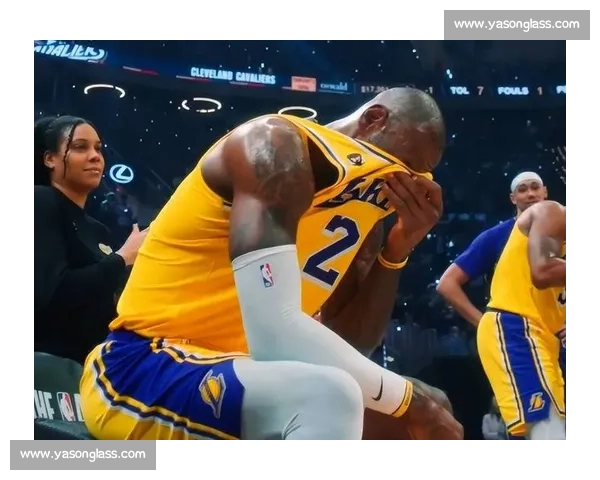 湖人对阵骑士比赛结果揭晓谁赢得胜利精彩回顾全场表现盘点分析