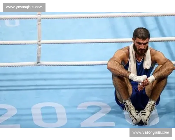 拳击史上最伟大的宿敌之战阿里与弗雷泽的世纪对决传奇三部曲全面回顾